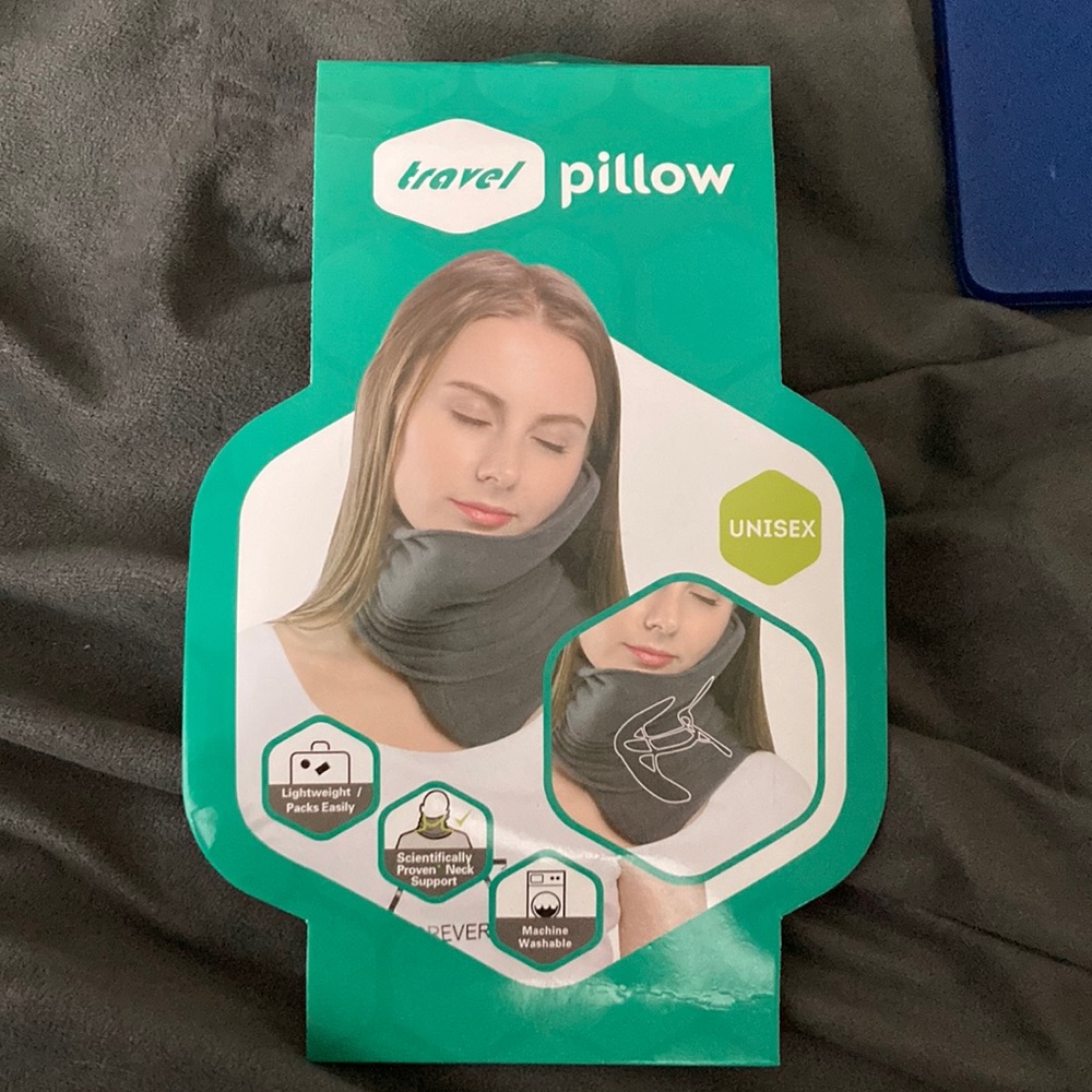 Travel pillow